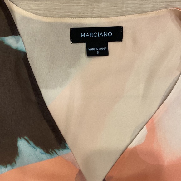 Jumper - Picture 2 of 4